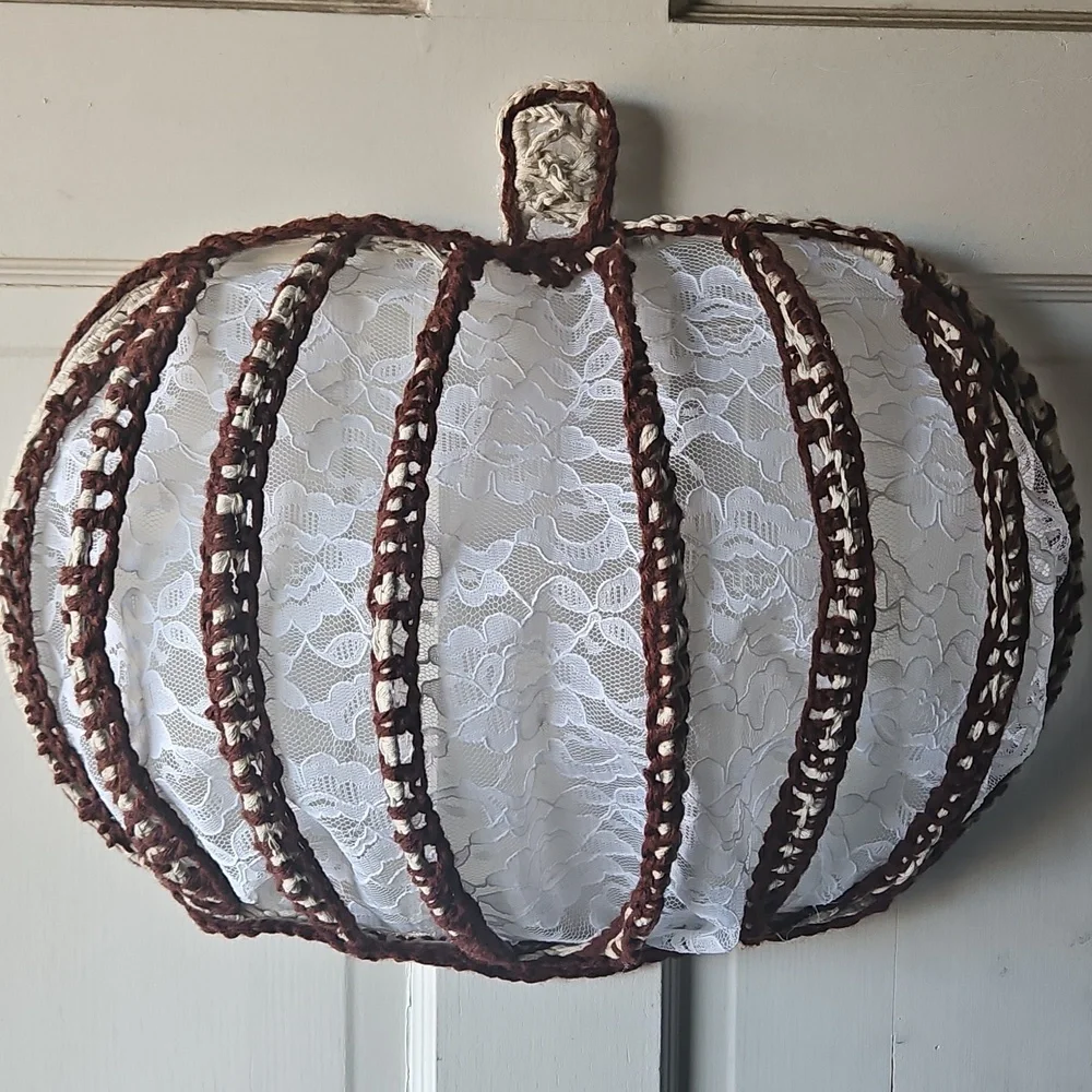 Lace Pumpkin Decor